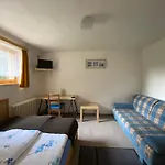아파트 Samostatny Se Zahradou