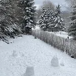 Samostatny Se Zahradou Bedřichov