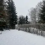 Samostatny Se Zahradou * Bedřichov