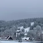 Samostatny Se Zahradou