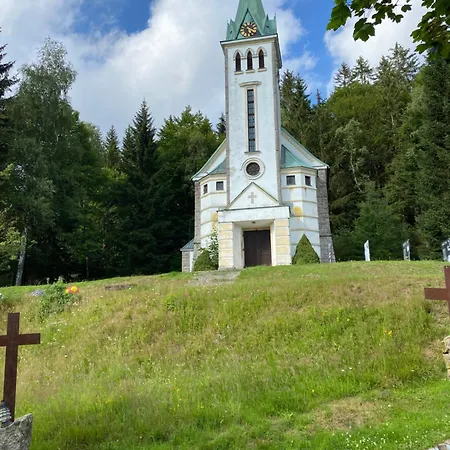 Samostatny Se Zahradou Lejlighed *